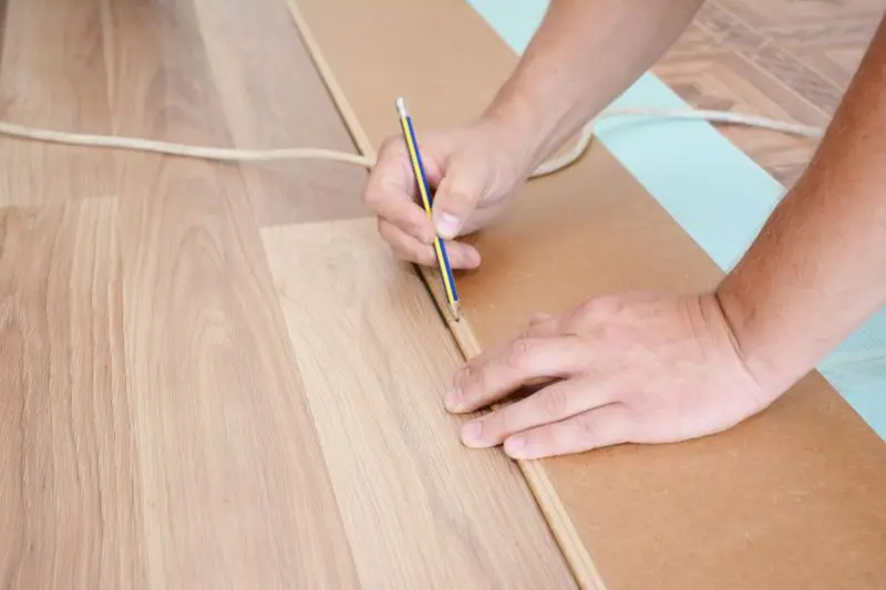 When to Hire a Hardwood Flooring Contractor